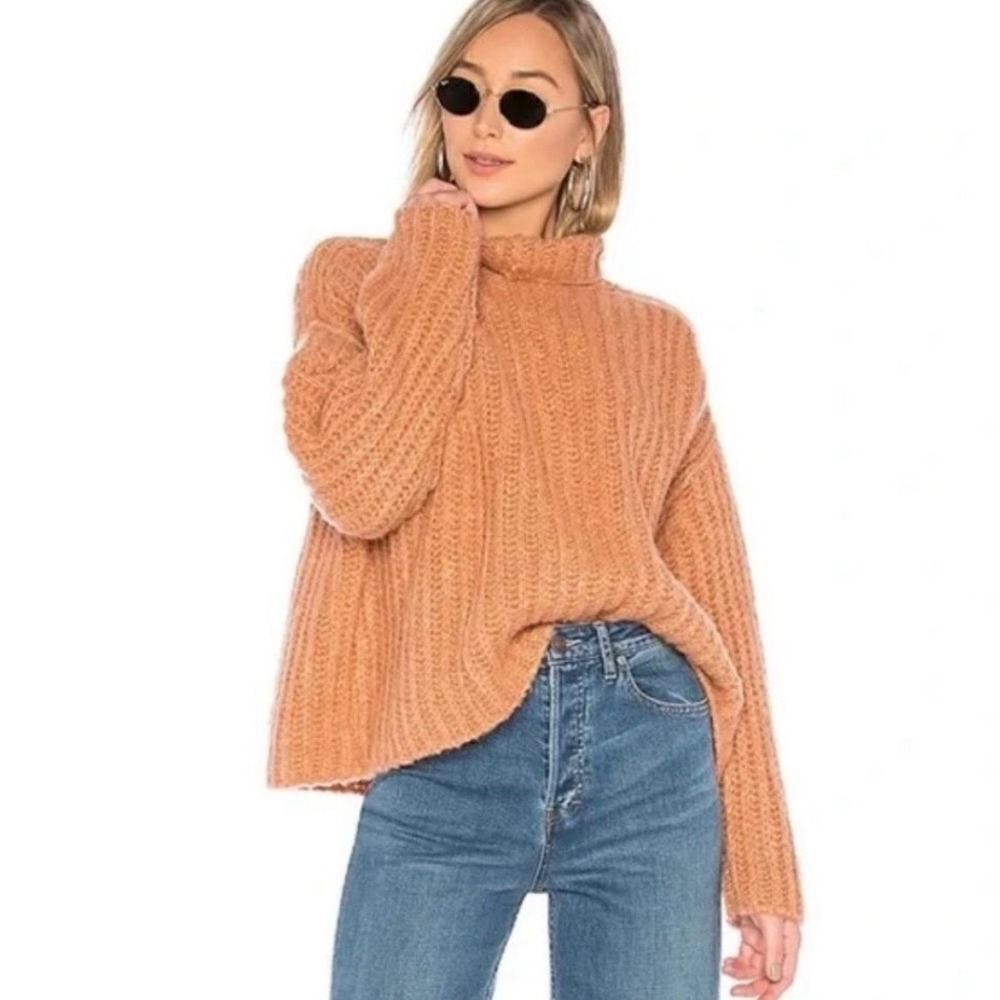 Free People Fluffy‎ Fox Turtleneck Sweater Chunky Rib Knit Size M Alpaca Blend